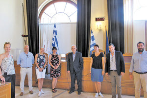 Αυστριακοί δημοσιογράφοι στη Λότζια ... για τις διακοπές με Covid-19