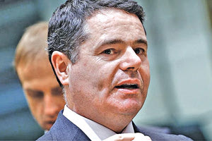 O Ιρλανδός υπουργός Οικονομικών Πασκάλ Ντόναχιου εξελέγη νέος πρόεδρος του Eurogroup.