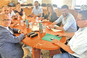 Στο Γάζι βρέθηκε χθες η γενική γραμματέας Πρωτοβάθμιας και Δευτεροβάθμιας Εκπαίδευσης και Ειδικής Αγωγής του Υπουργείου Παιδείας, κα. Αναστασία Γκίκα, που συμμετείχε σε ειδική σύσκεψη που συγκλήθηκε στο Δημαρχείο Μαλεβιζίου.