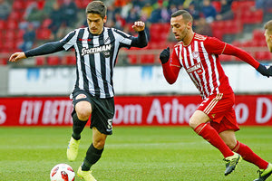 ο Νέιρα από το ματς με τον Ολυμπιακό