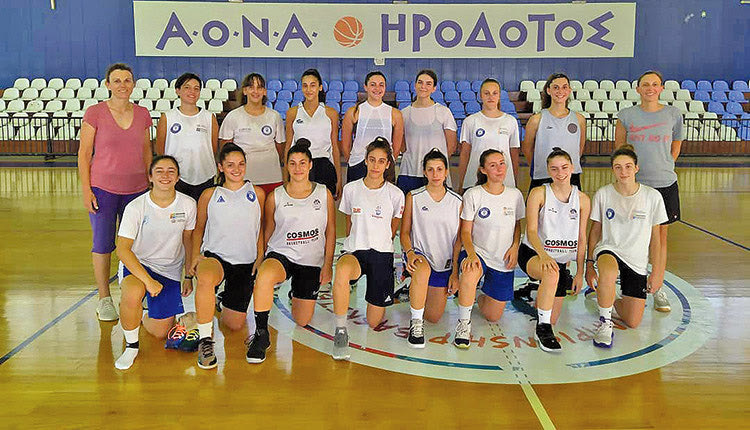 H oμάδα Κορασίδων του Ηροδότου που συμμετέχει στο Πανελλήνιο πρωτάθλημα μπάσκετ