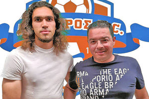 Την απόκτηση του αμυντικού μέσου Γκάρετ Κέλι ανακοίνωσε ο Αλμυρός,