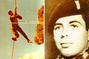 Ο Ηλίας Τούλης και ο Νικόλαος Καβροχωριανός (δεξιά)