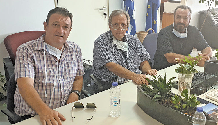 Το Εργατικό Κέντρο Ηρακλείου και σε συνεργασία με τα υπόλοιπα Εργατικά Κέντρα Κρήτης  και Ρόδου καθώς και την ΓΣΕΕ για τους εποχικά εργαζόμενους