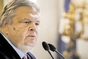 Σοβαρές αντιρρήσεις Βενιζέλου για τα 12 μίλια