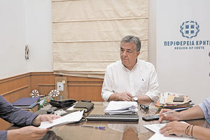 Με τη στήριξη του Περιφερειάρχη Σταύρου Αρναουτάκη υπογράφηκε σήμερα η χρηματοδότηση για την ωρίμανση των μελετών των πράσινων σημείων σε 13 Δήμους – Μέλη μας», δήλωσε ο Πρόεδρος του ΕΣΔΑΚ Ζαχαρίας Καλογεράκης.