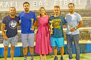 Στιγμιότυπα από τις απονομές του τουρνουά που έγινε στα γήπεδα του «Ηράκλειο»