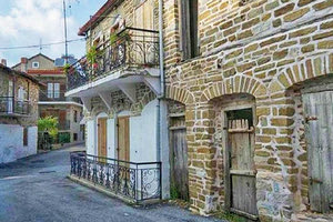 ΘΑ ΜΕΙΝΕΙ «ΖΩΝΤΑΝΟΣ» Ο ΗΡΩΑΣ ΤΟΥ ΚΑΖΑΝΤΖΑΚΗ: Μουσείο το σπίτι του Ζορμπά στη Χαλκιδική