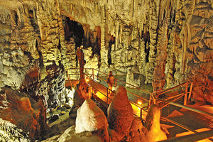 ΣΥΜΦΩΝΙΑ-ΣΤΑΘΜΟΣ ΓΙΑ ΤΟ ΟΡΟΠΕΔΙΟ ΛΑΣΙΘΙΟΥ: Από το Δικταίο στην πλατεία  Ευρώπης με τελεφερίκ