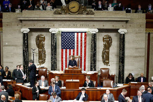 Ο τρίτος πρόεδρος στην ιστορία των ΗΠΑ που παραπέμπεται σε δίκη είναι ο Τραμπ,  για κατάχρηση εξουσίας και παρακώλυση της λειτουργίας του Κογκρέσου.