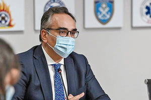 Ο κ. Βασίλης Κοντοζαμάνης