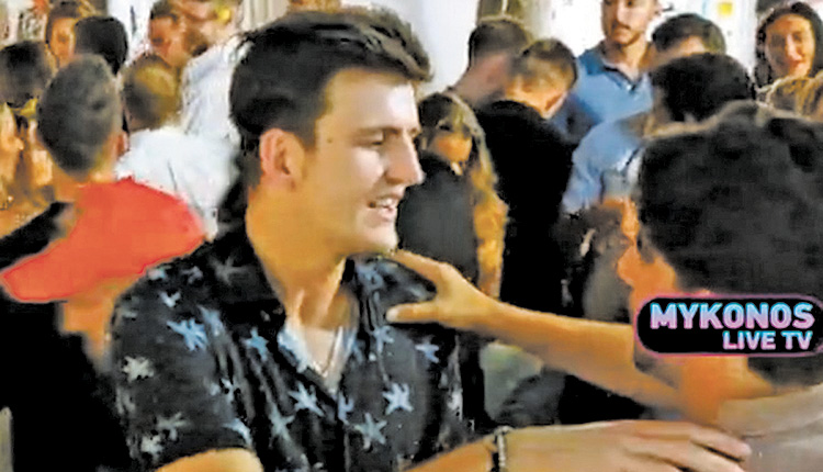 Οι «αταξίες» του Χάρι Μαγκουάιρ στη Μύκονο