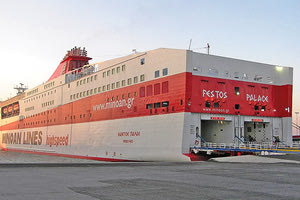 το πλοίο των Μινωικών Γραμμών Φαιστός Παλάς