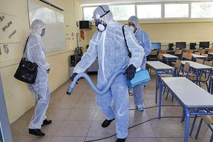 Με αρνητικό ρεκόρ αναμένεται να κλείσει ο φετινός Αύγουστος αναφορικά με τον κοροναϊό