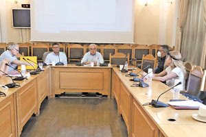 Σύσκεψη για κοινωνική μέριμνα