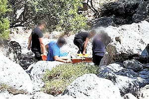 Περιπέτεια για ζευγάρι  που έκανε πεζοπορία