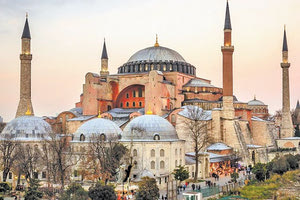 Η εκκλησία της του Θεού Σοφίας υποχείριο της ισλαμικής αλαζονείας