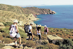 Πεζοπορία στην ακτογραμμή της βορειοανατολικής Κρήτης, στην περιοχή της Σητείας - Ορειβατικός Σύλλογος Αγίου Νικολάου