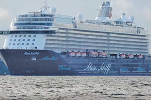 Τo Mein Schiff 6 της TUI Cruises στο Ηράκλειο