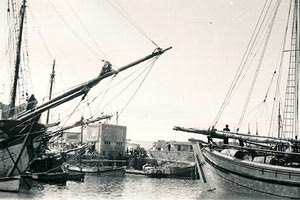 Η φωτογραφία της ημέρας: Το λιμάνι του Ηρακλείου στην εποχή του Μεσοπολέμου.