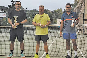 ΠΑΓΚΡΗΤΙΟ ΤΟΥΡΝΟΥΑ ΤΕΝΙΣ ΒΕΤΕΡΑΝΩΝ ΣΤΟ «ΗΡΑΚΛΕΙΟ»: Οι νικητές της κατηγορίας άνω των 35