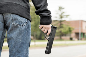 με το πιστόλι στο σχολείο