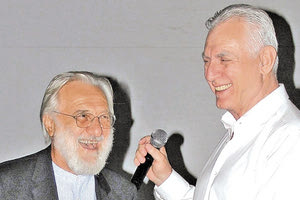 Ο Δήμος Περιστερίου τίμησε τον σκηνοθέτη Γιάννη Σμαραγδή