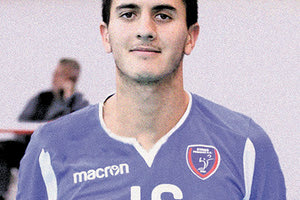 Στον ΟΦΗ από τον Φοίνικα Σύρου ο Σπύρος Βελούδης