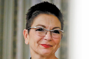 Η κ. Λίνα Νικολοπούλου-Στουρνάρα