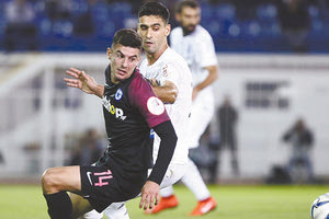 Ο Ανδρούτσος με αντίπαλο τον Μαρινάκη στο περσινό ματς του ΟΦΗ με τον Ατρόμητο