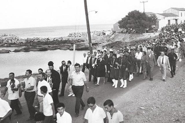 Η φωτογραφία της ημέρας: Από τα εγκαίνια της Ορθοδόξου Ακαδημίας Κρήτης στο Κολυμπάρι