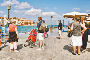 ΤΟΥΡΙΣΤΕΣ ΤΩΝ ΧΑΝΙΩΝ