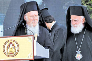 Ο Οικουμενικός Πατριάρχης και ο Αρχιεπίσκοπος Κρήτης