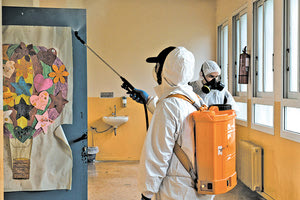 Το σχολείο απολυμάνθηκε καθώς μητέρα μαθήτριας βρέθηκε θετική στον ιό