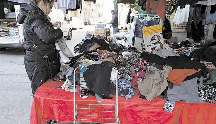 Στις λαϊκές αγορές