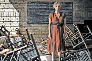 Το σπουδαίο έργο “Τα γεγονότα” του διεθνούς φήμης Σκoτσέζου θεατρικού συγγραφέα Ντέιβιντ Γκρέιγκ,