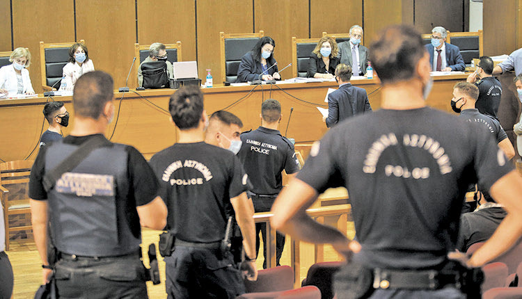 Η απόφαση της ελληνικής δικαιοσύνης, η οποία καταδικάζει την εγκληματική οργάνωση και τα στελέχη της Χρυσής Αυγής