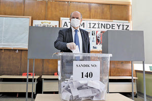 οι παράνομες «προεδρικές» εκλογές στα Κατεχόμενα της Κύπρου