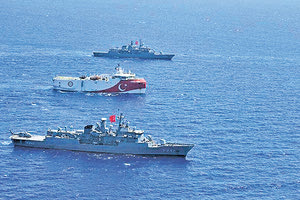 το ερευνητικό πλοίο Oruc Reis για έρευνες στο Καστελόριζο