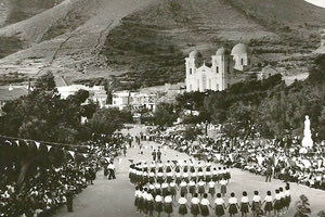 Η φωτογραφία της ημέρας: Νεάπολη 1963 από τις εκδηλώσεις που έγιναν για την ημέρα της Παναγίας