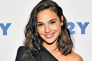 Η Γκαλ Γκαντότ