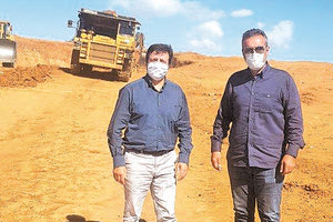 Σε οδικά έργα ο Νίκος Συριγωνάκης