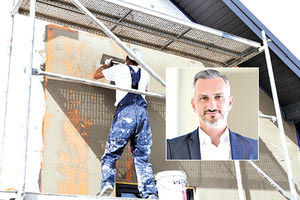 Ο αντιδήμαρχος Τεχνικών Έργων Γιάννης Αναστασάκης για την ενεργειακή αναβάθμιση δημοτικών κτηρίων