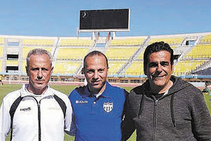 Ο παλιός παίκτης του Εργοτέλη Σπυριδάκης με τους Σουτζή και Λαμπράκη