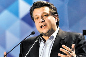 ο καθηγητής Γενετικής Μανώλης Δερμιτζάκης