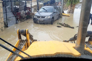 από τις σφοδρές βροχοπτώσεις, και βυθίστηκε μέσα σε απερίγραπτες ποσότητες νερού η Αλικαρνασσός
