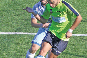 Φάση από την αναμέτρηση Ποσειδώνας-Ομόνοια για την Α2 ΕΠΣΗ