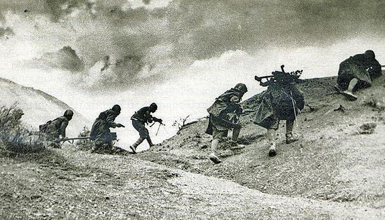 από τον πόλεμο του 1940-41