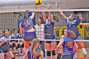 ΤΟΠΙΚΟ ΒΟΛΕΪ: Φάση από τον προημιτελικό νεανίδων ΓΕΗ Πήγασος