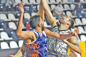 Γιάννης Λιανός ΟΦΗ μπάσκετ